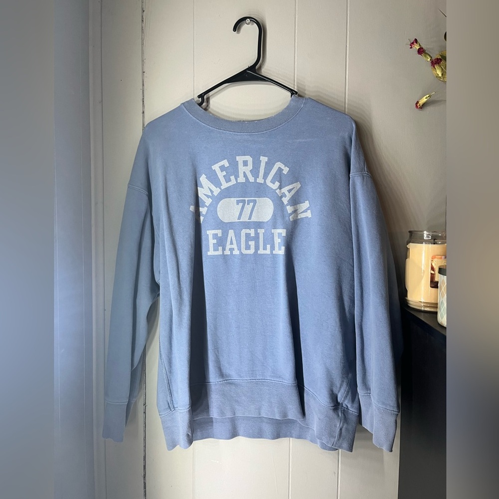 AMERICAN EAGLE BLUE CREW SWEATER